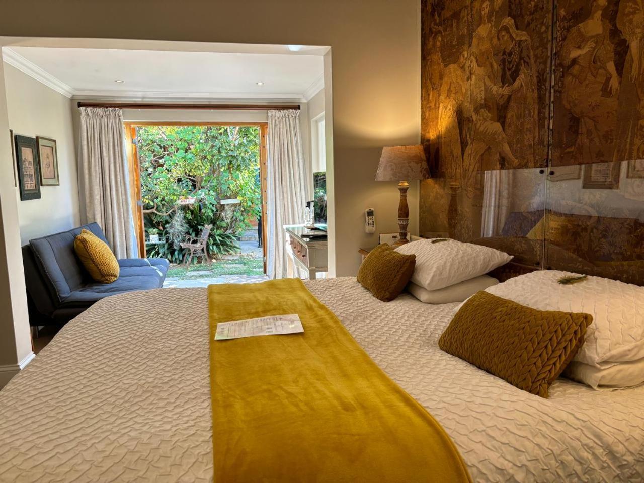 La Pension Guest House Oudtshoorn Esterno foto