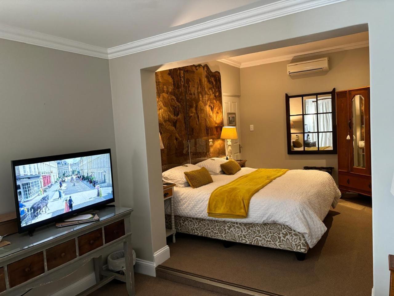 La Pension Guest House Oudtshoorn Esterno foto