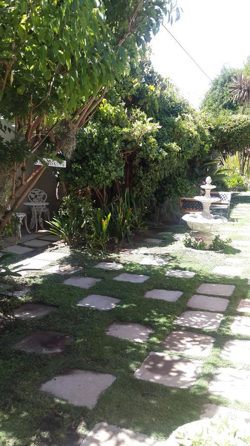 La Pension Guest House Oudtshoorn Esterno foto