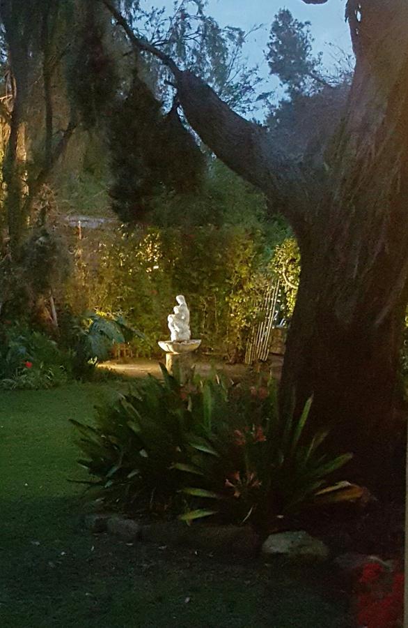 La Pension Guest House Oudtshoorn Esterno foto